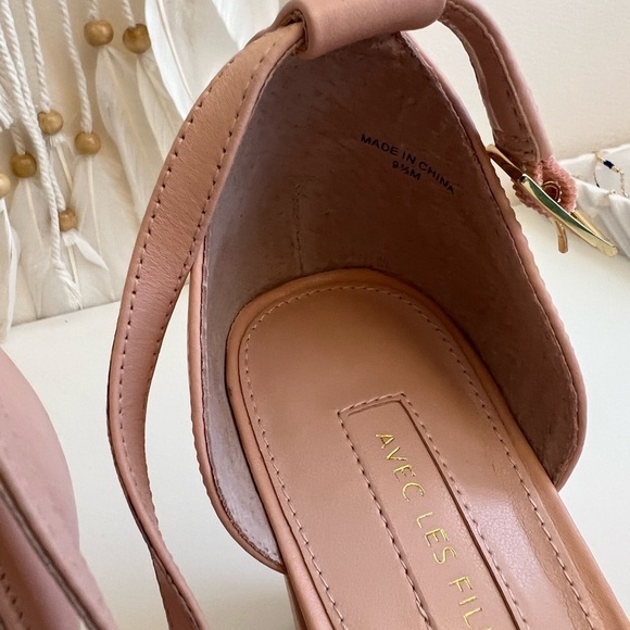 Avec Les Filles Michele Embellished Sandal Heels Blush Nude Pink Flowers - Picture 3 of 9